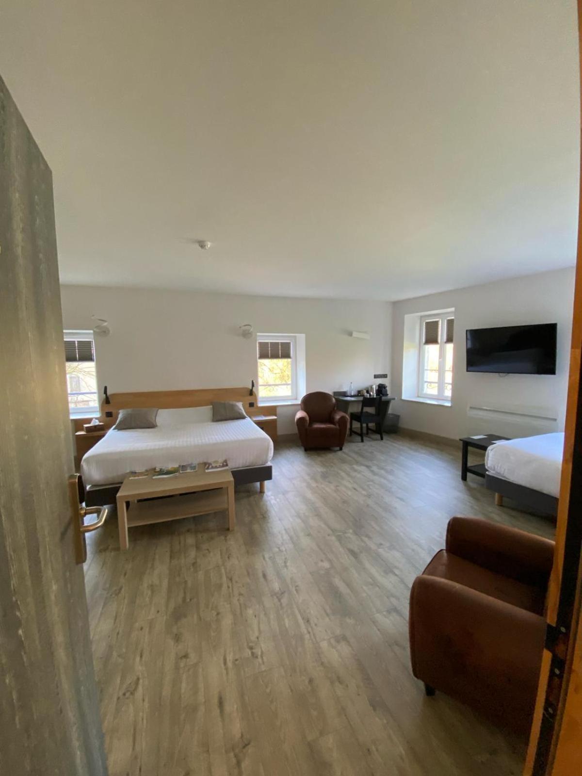 Lodge Hotel De Sommedieue Verdun Ngoại thất bức ảnh